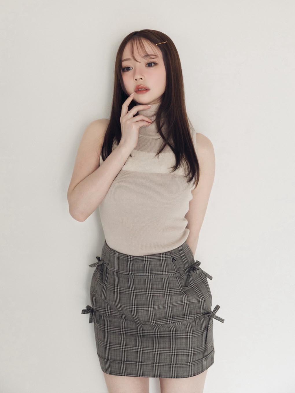 Bonnie knit tops