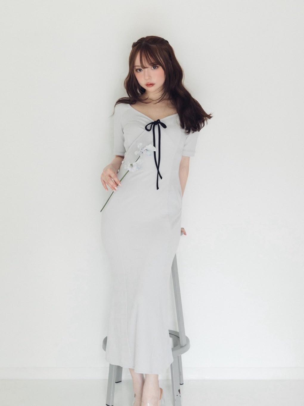 Flora body dress
