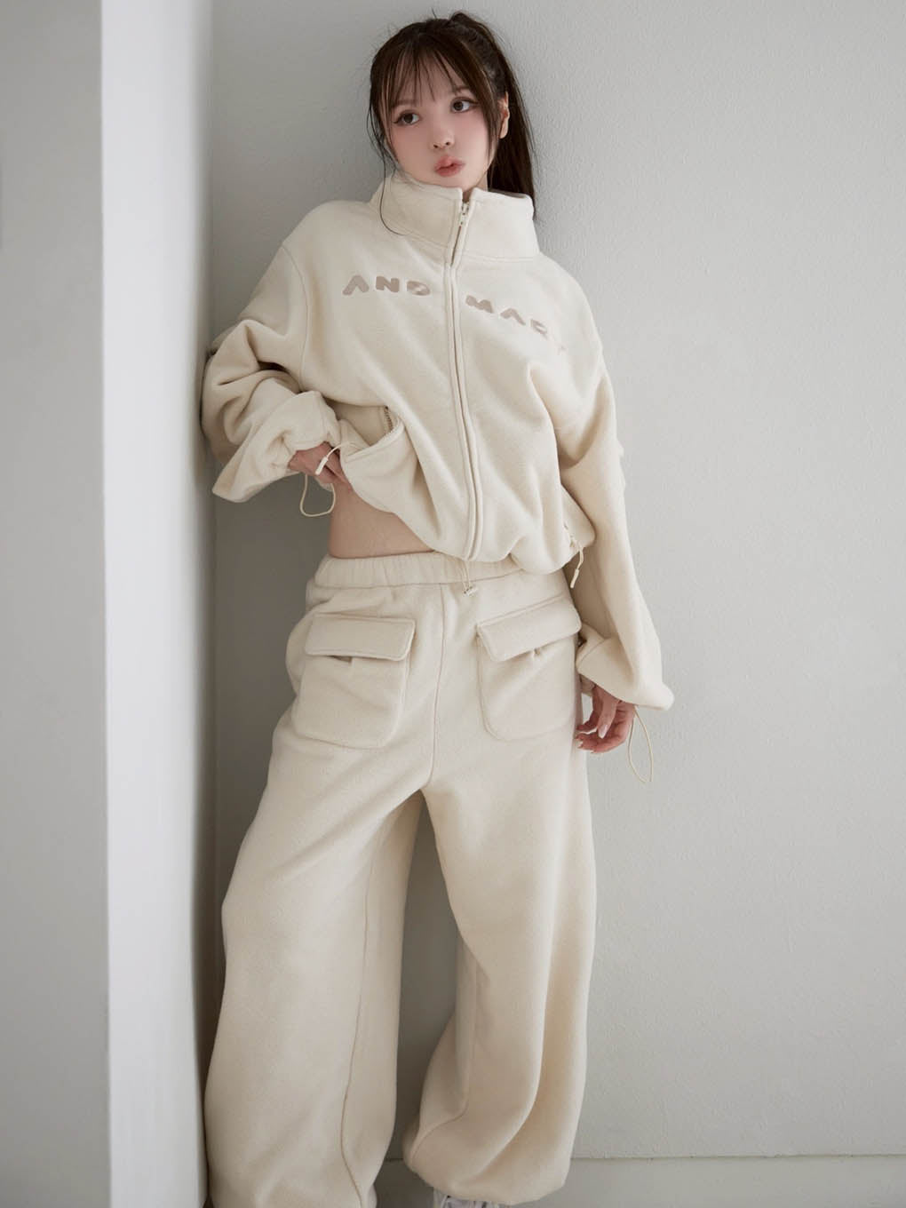 Mary logo fleece pants