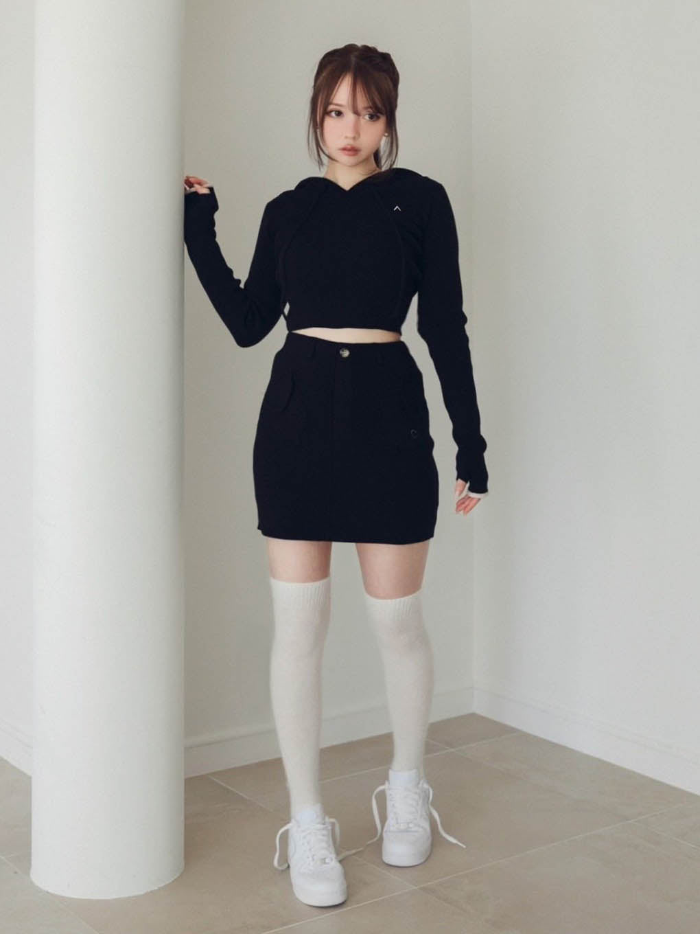 Heart point knit hoodie