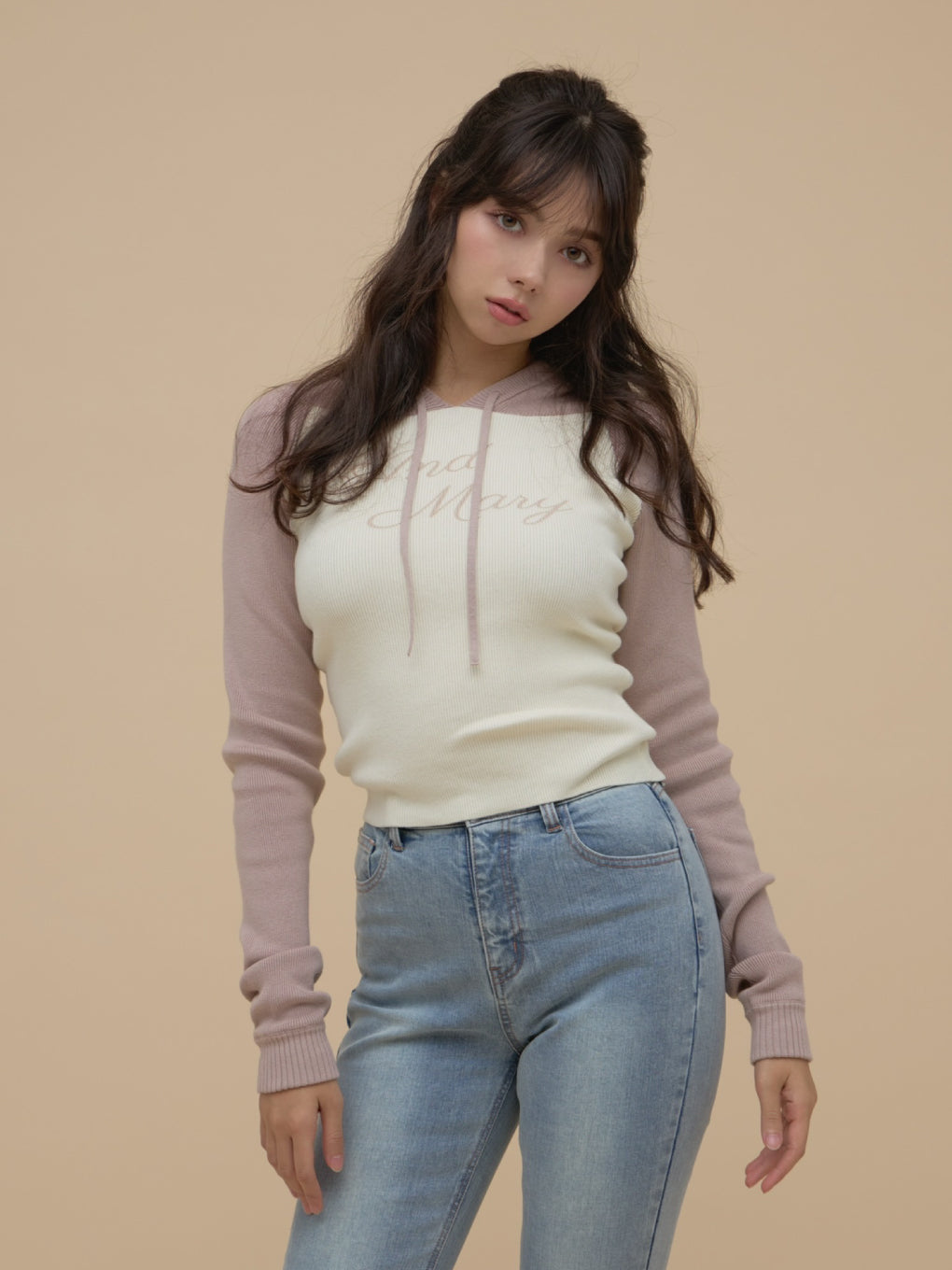 Letter mary logo tops