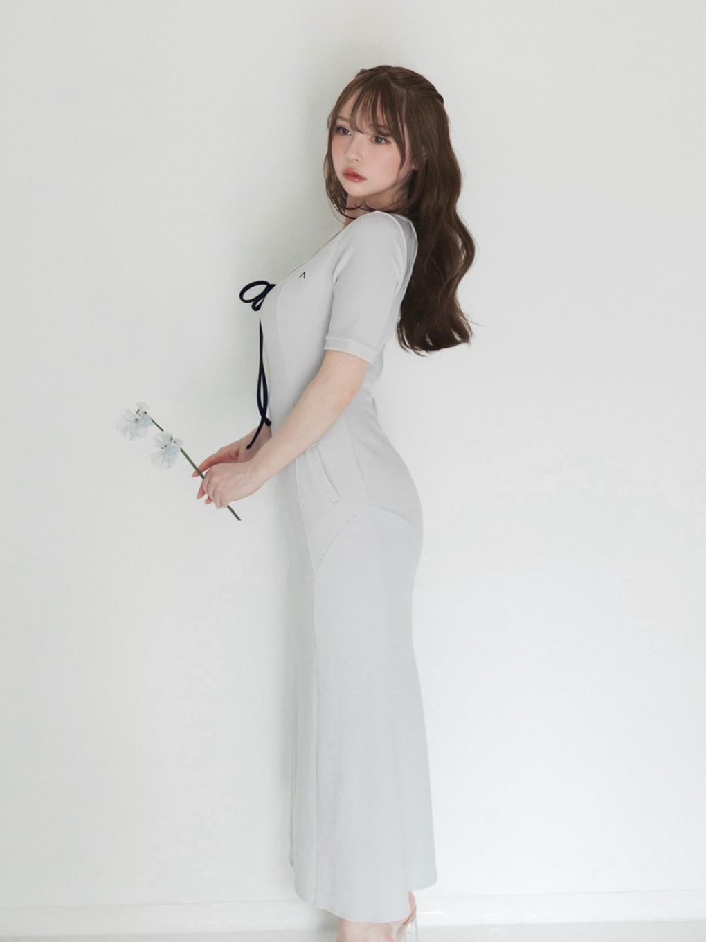 Flora body dress