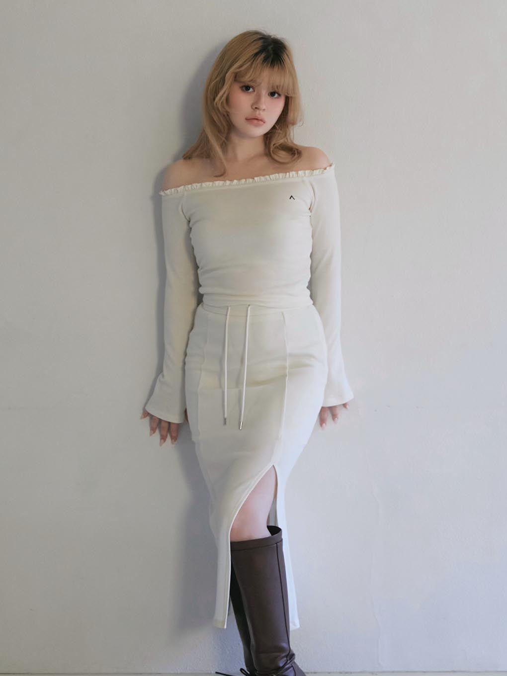 Gwen offshoulder set up