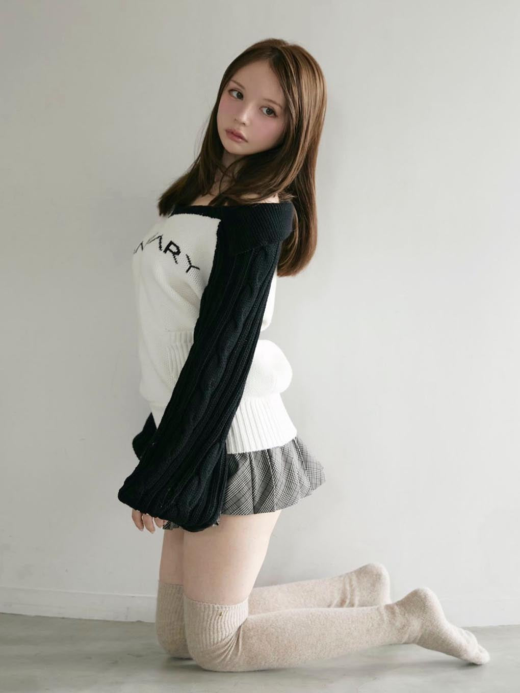 Audrey check mini skirt