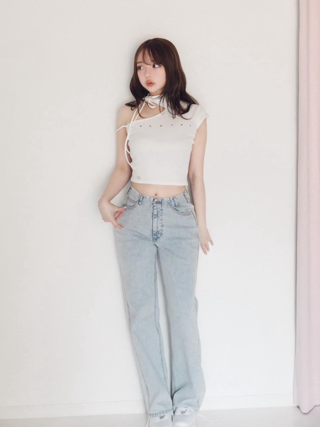 Claire choker tops