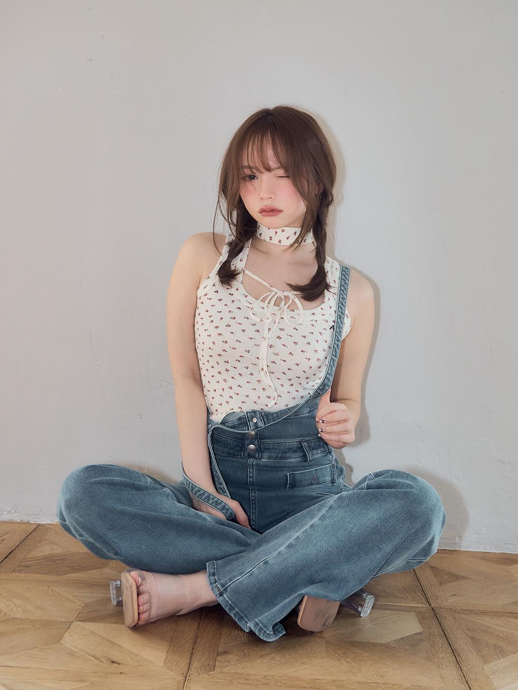 Flower ribbon tops