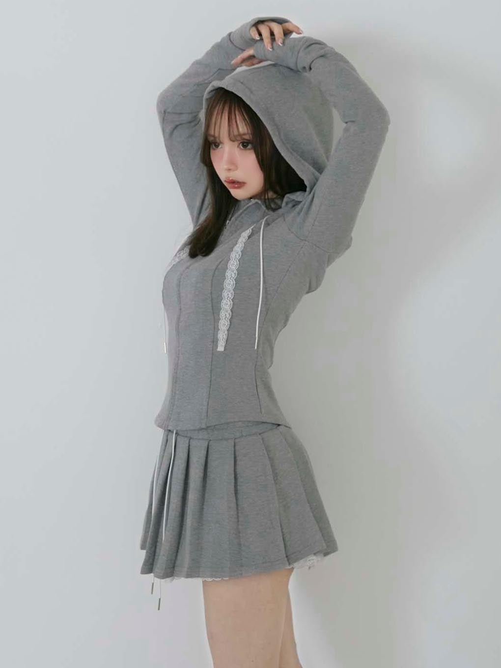 Mimi lace hood set up