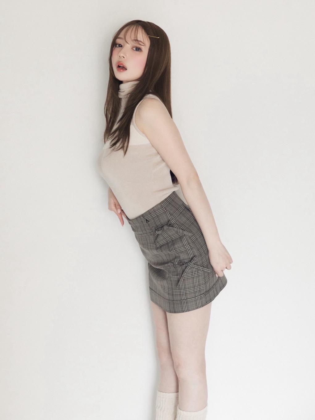 Bonnie knit tops