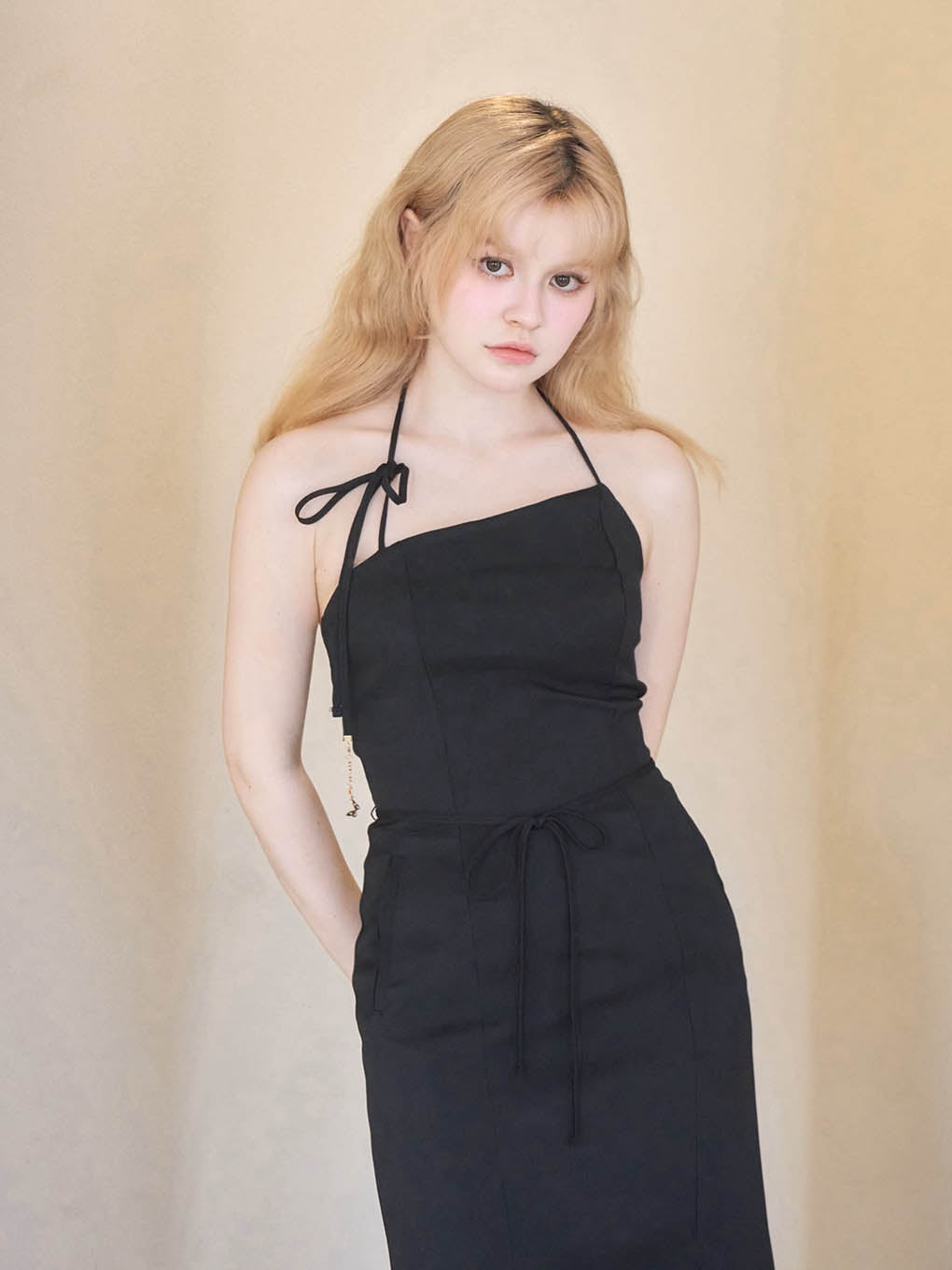 Lana body dress