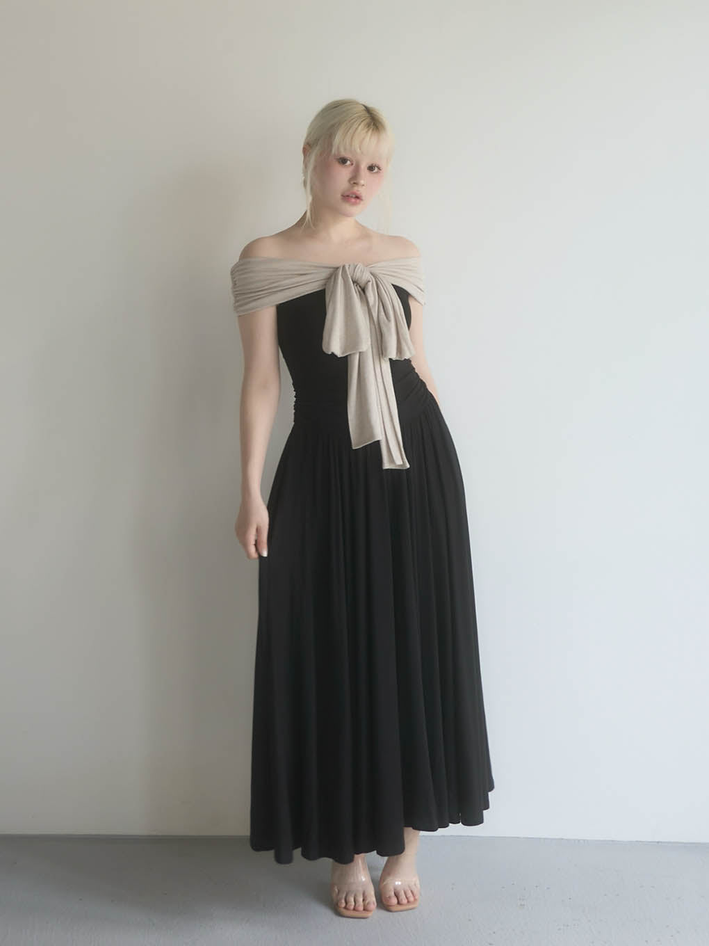 Orga offshoulder dress