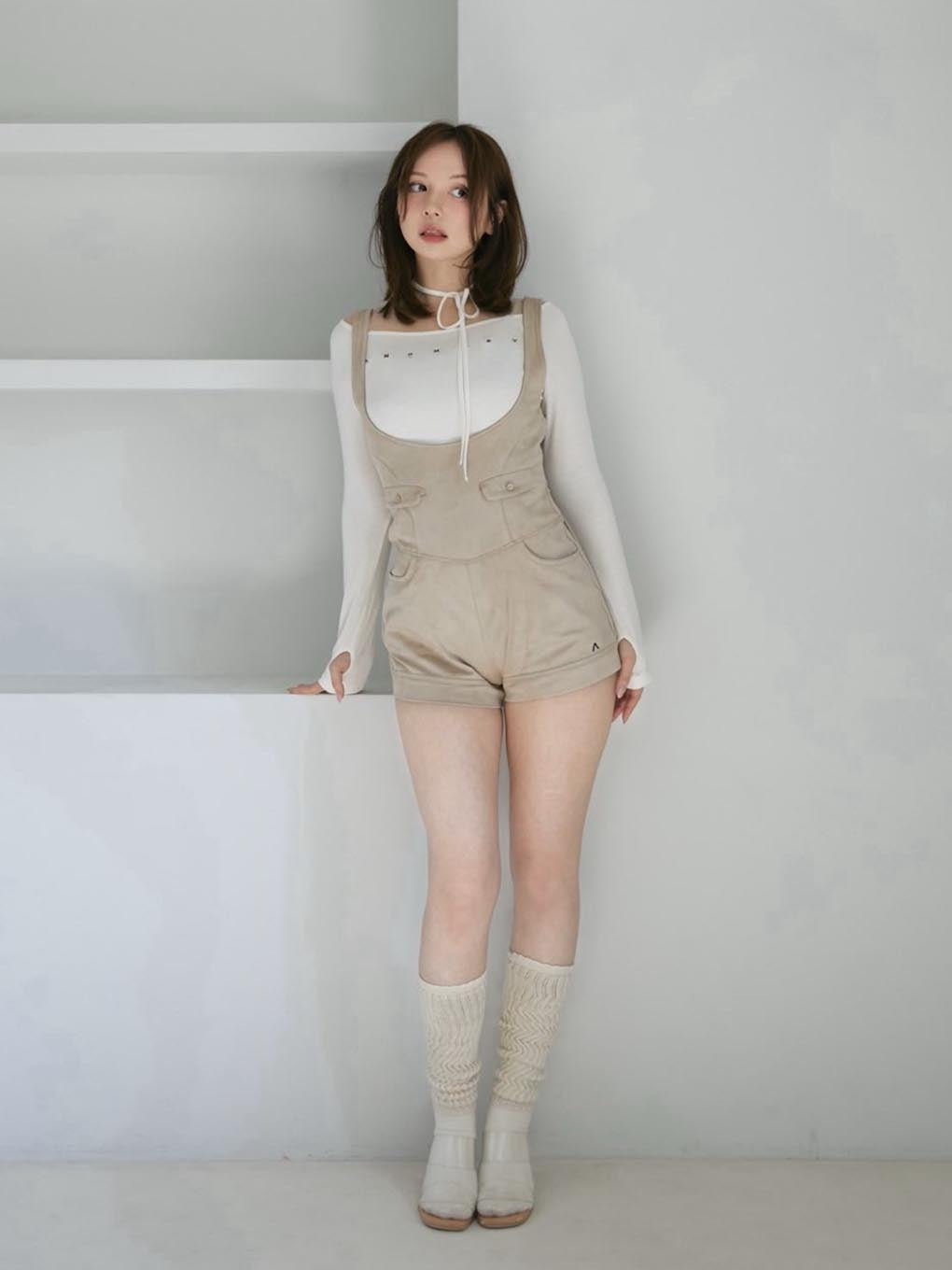 Mary sheer logo tops