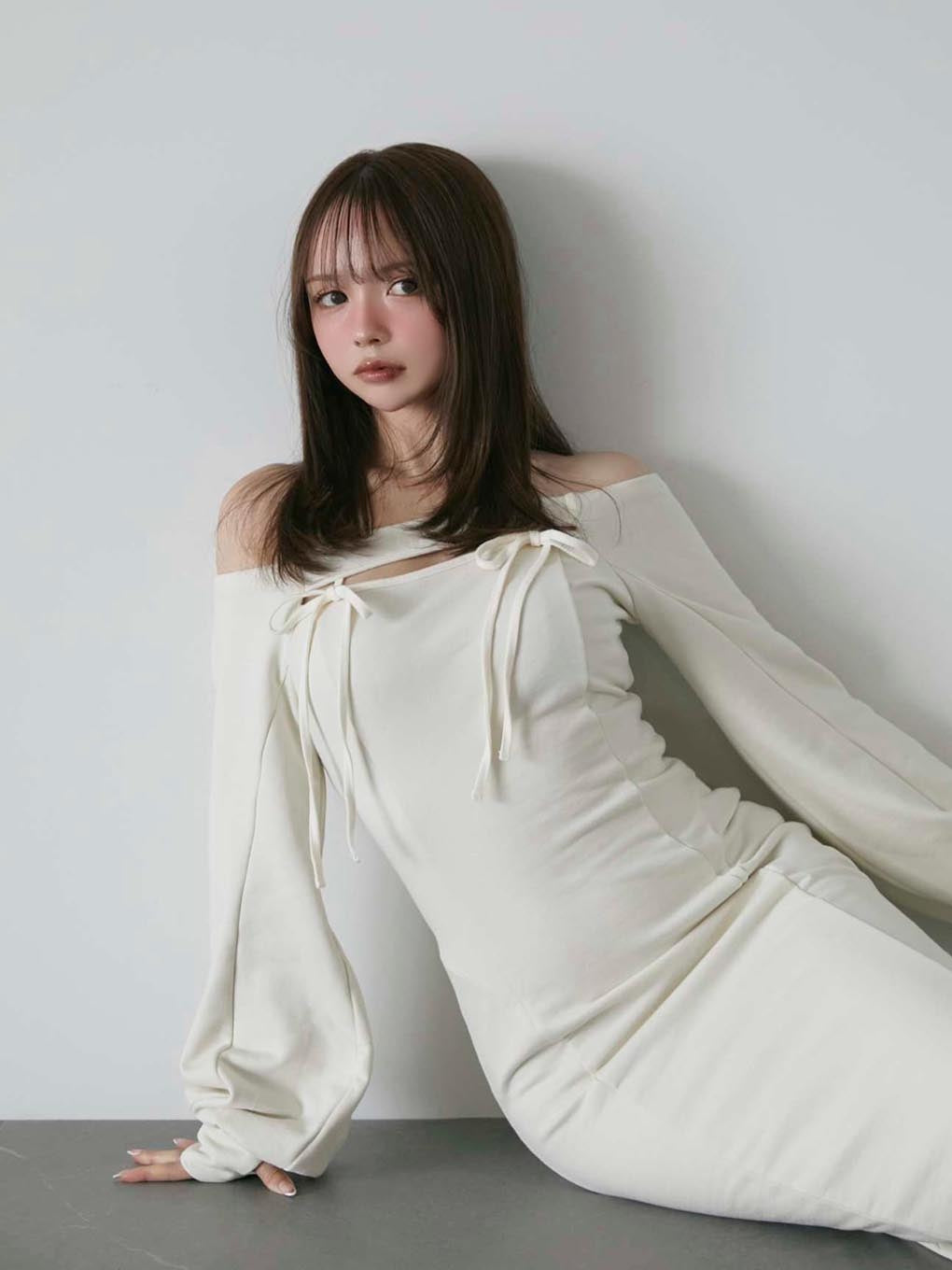 Bebe ribbon dress