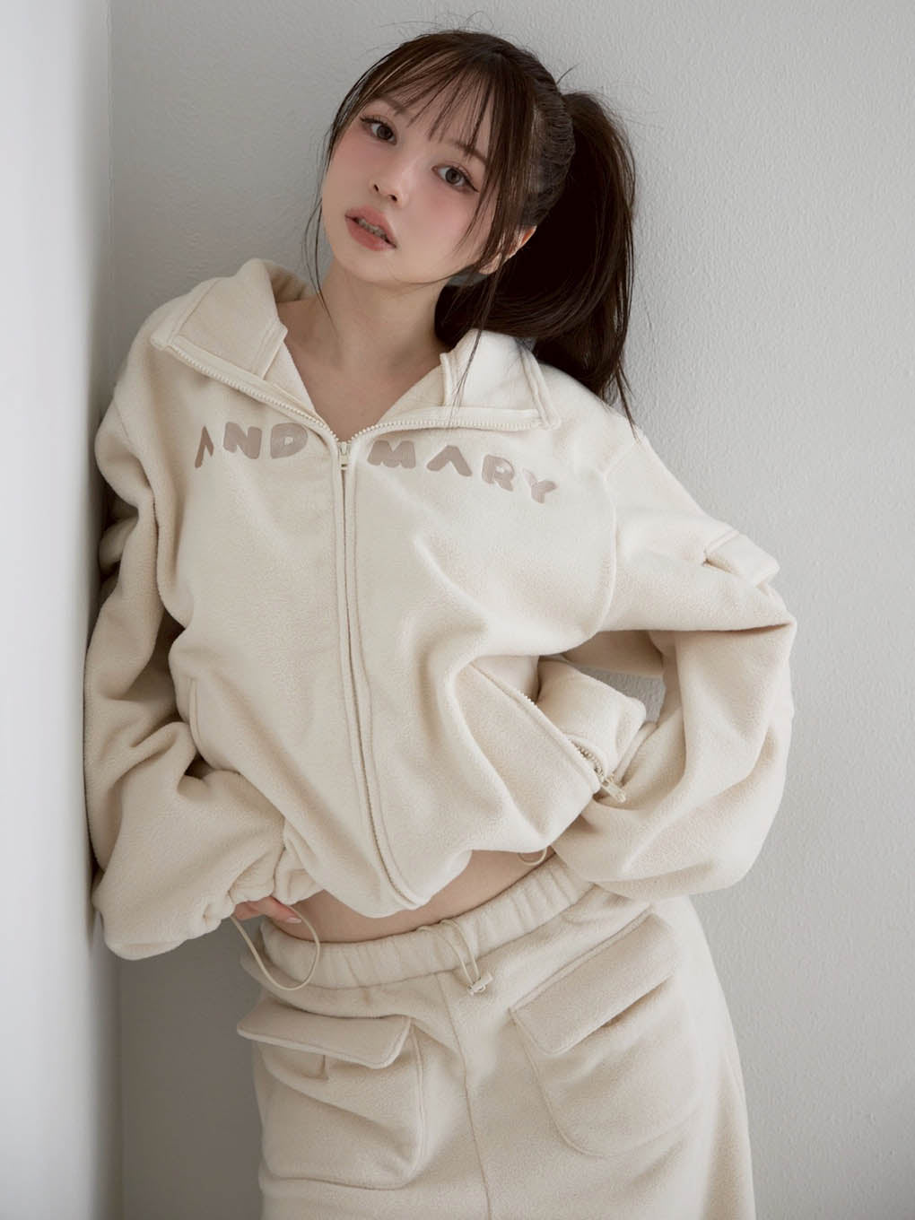 Mary logo fleece pants