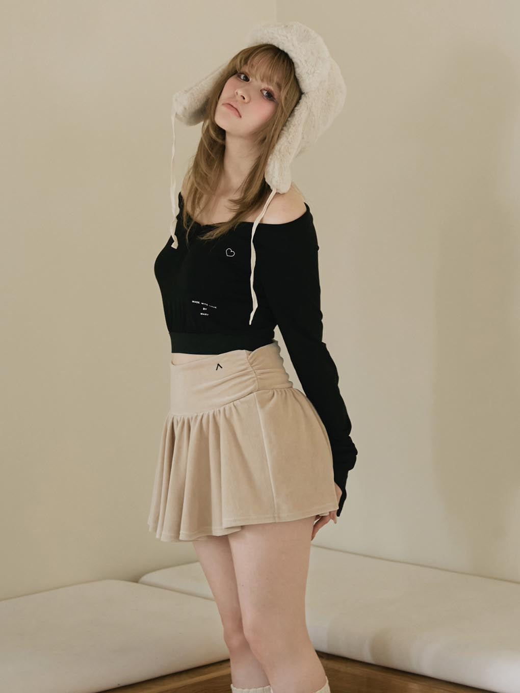 Emily offshoulder tops