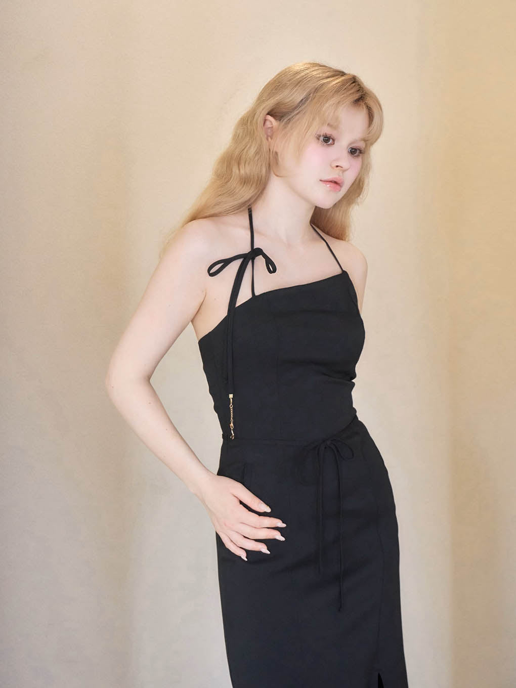 Lana body dress