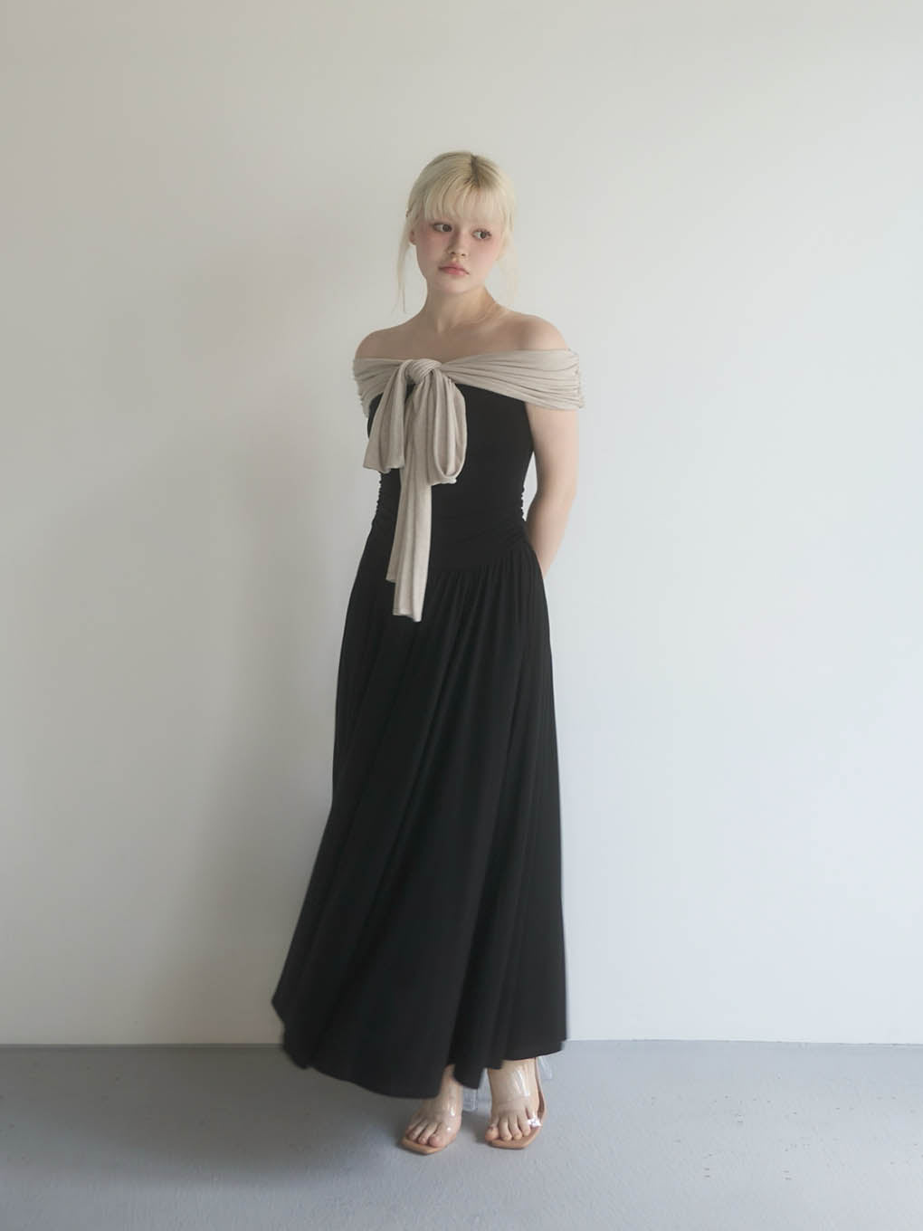 Orga offshoulder dress