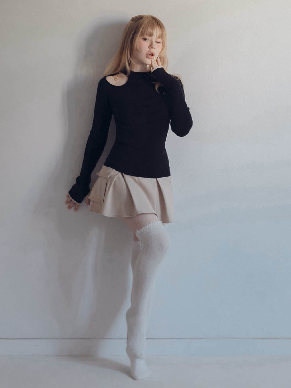 Navi knit tops