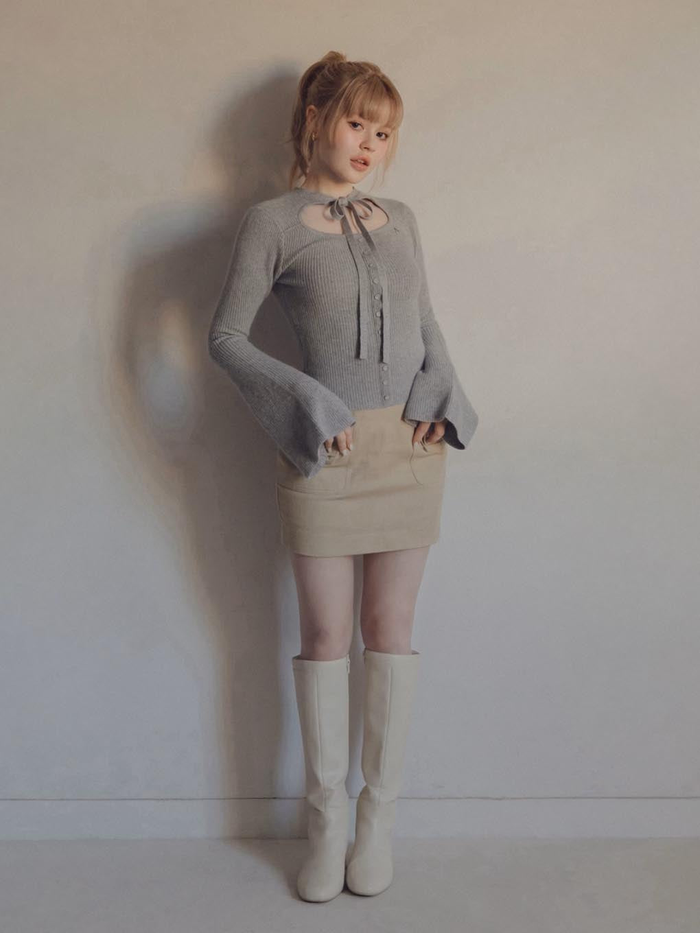Carol ribbon tops