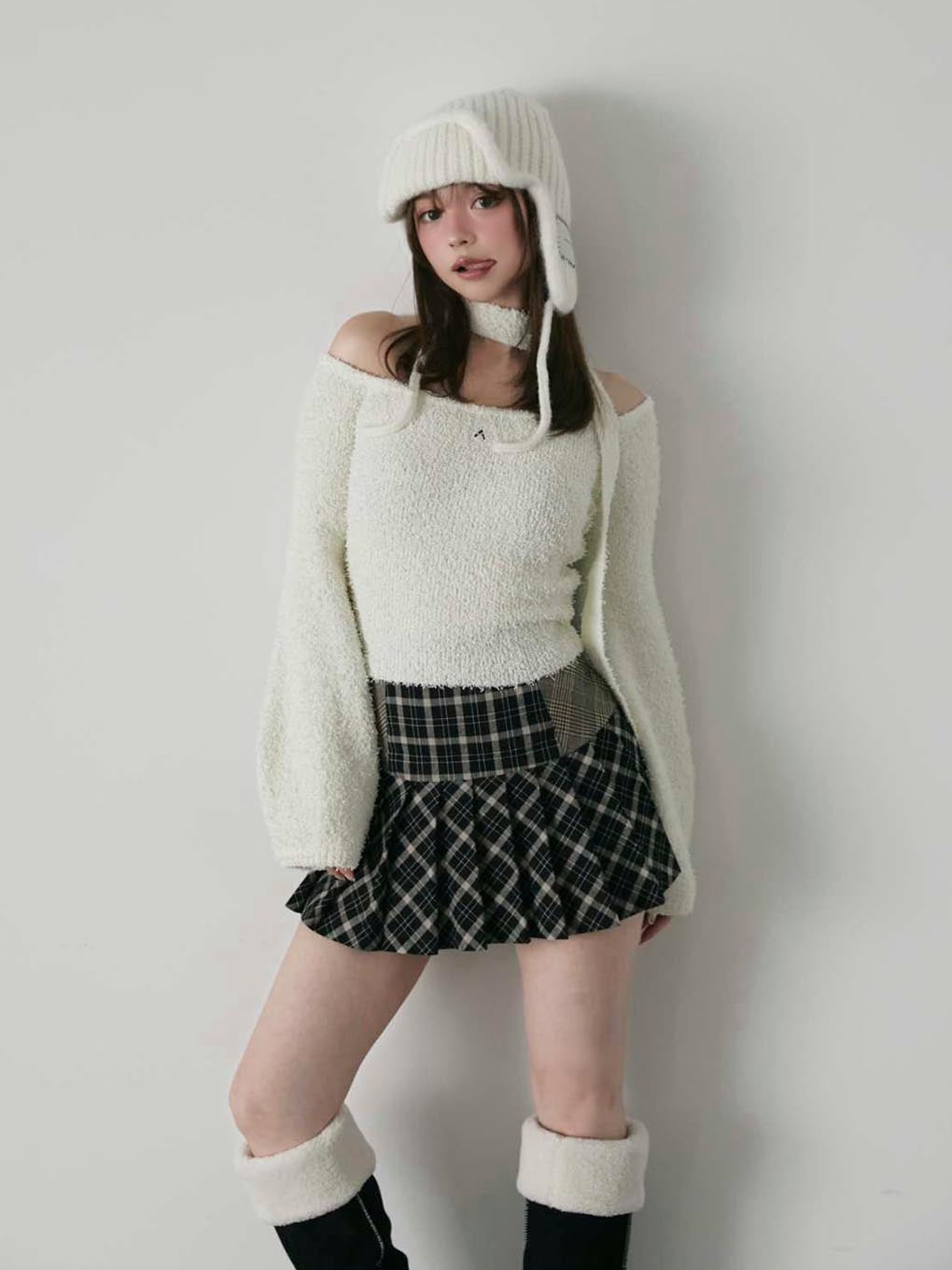 Lou offshoulder knit tops