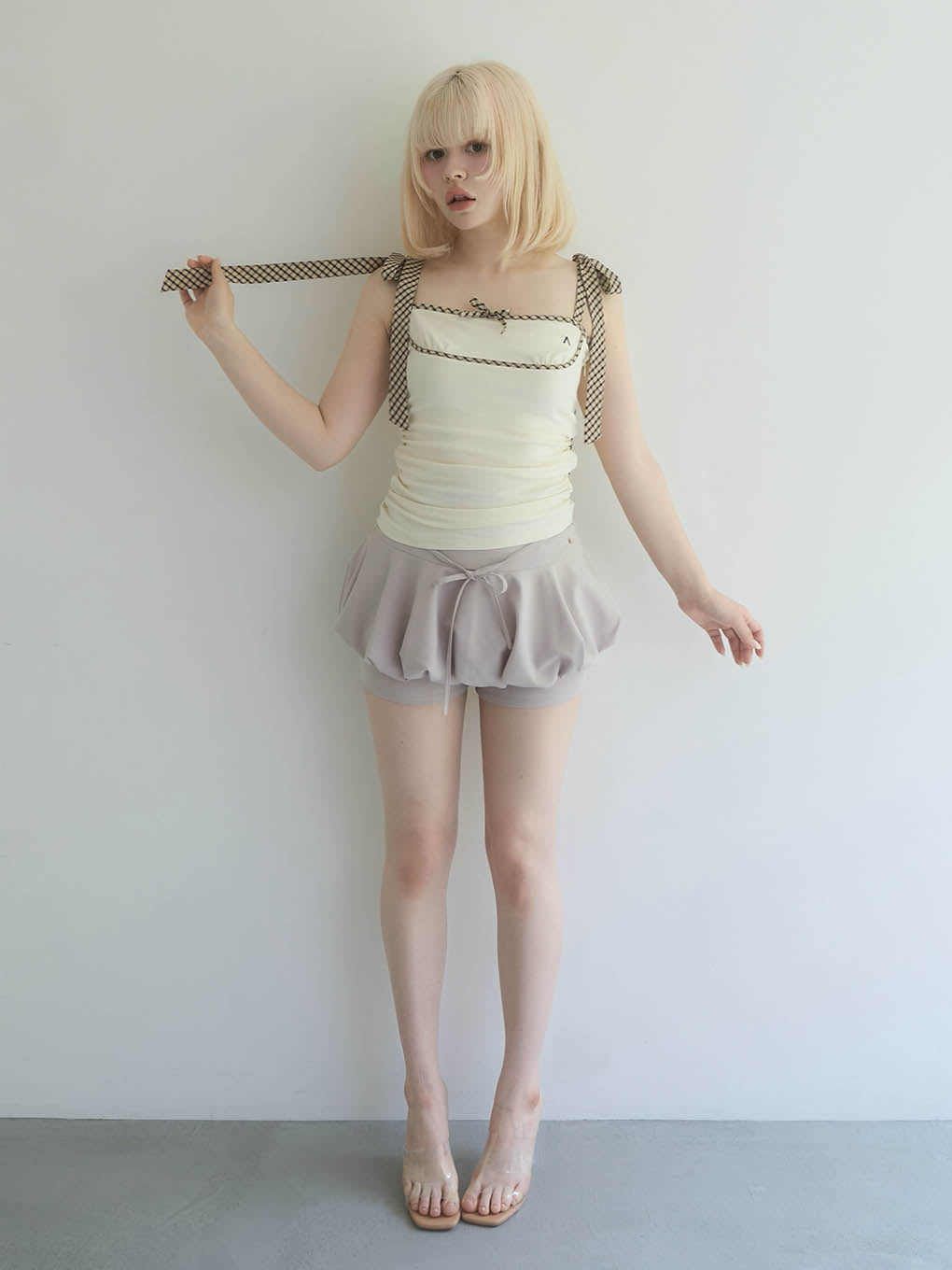 Alice check ribbon tops