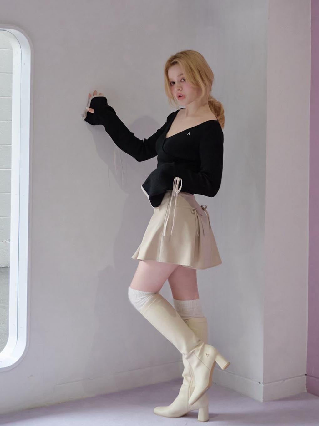 Silk cachecoeur tops