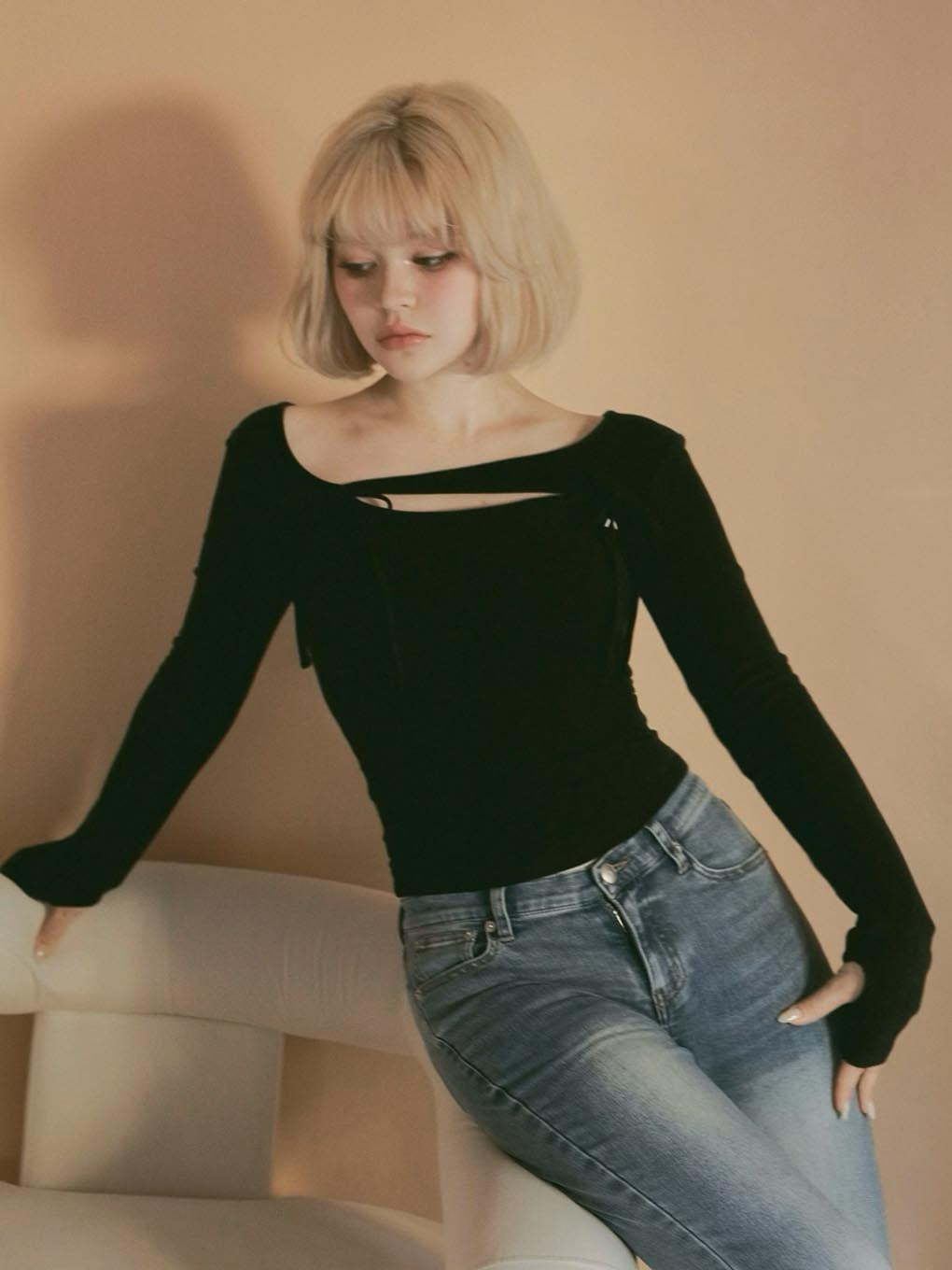 Ami ribbon tops