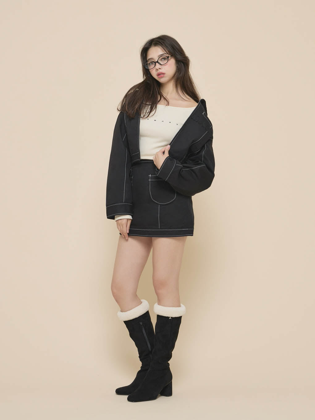 Mary logo choker tops