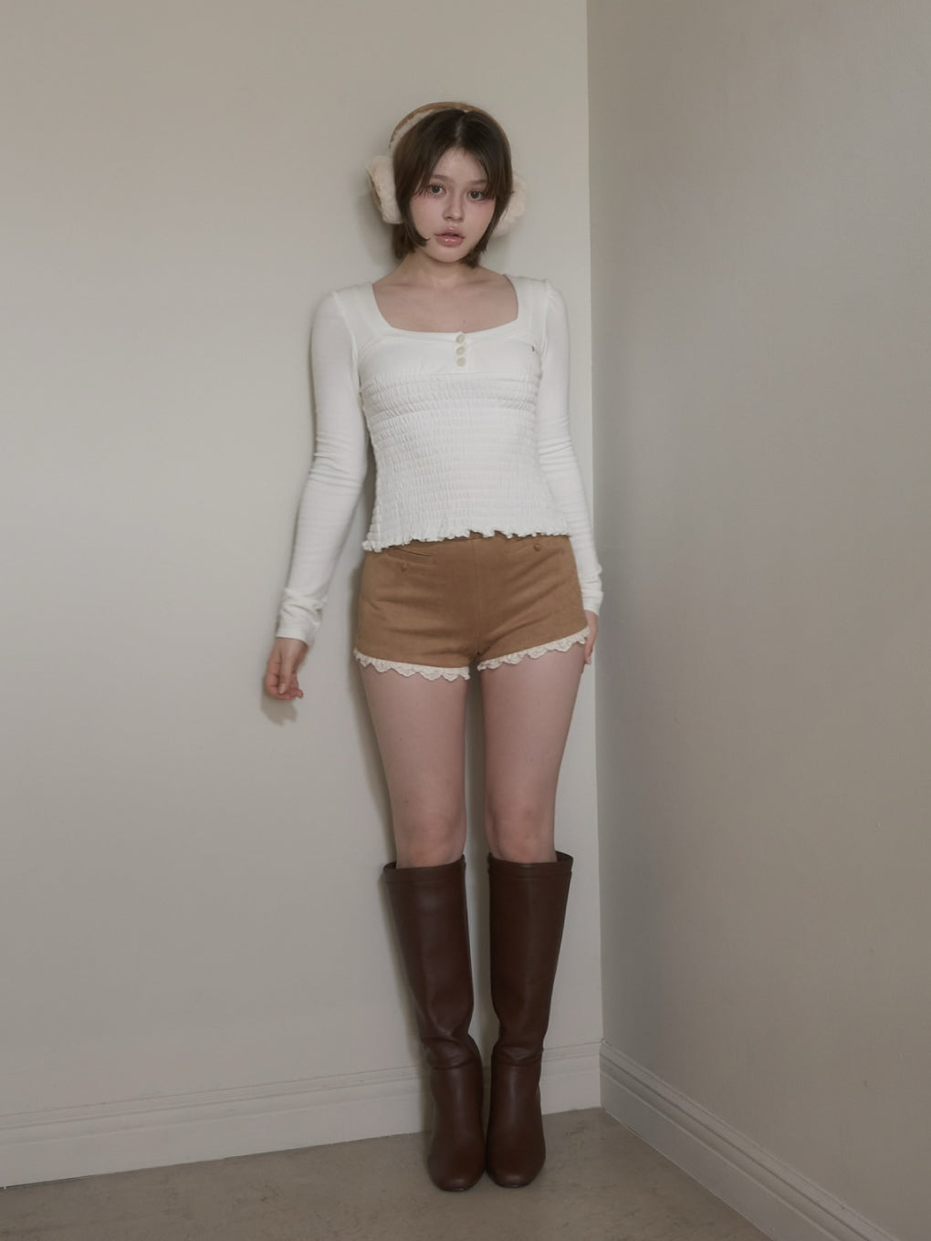 Suede mini pants