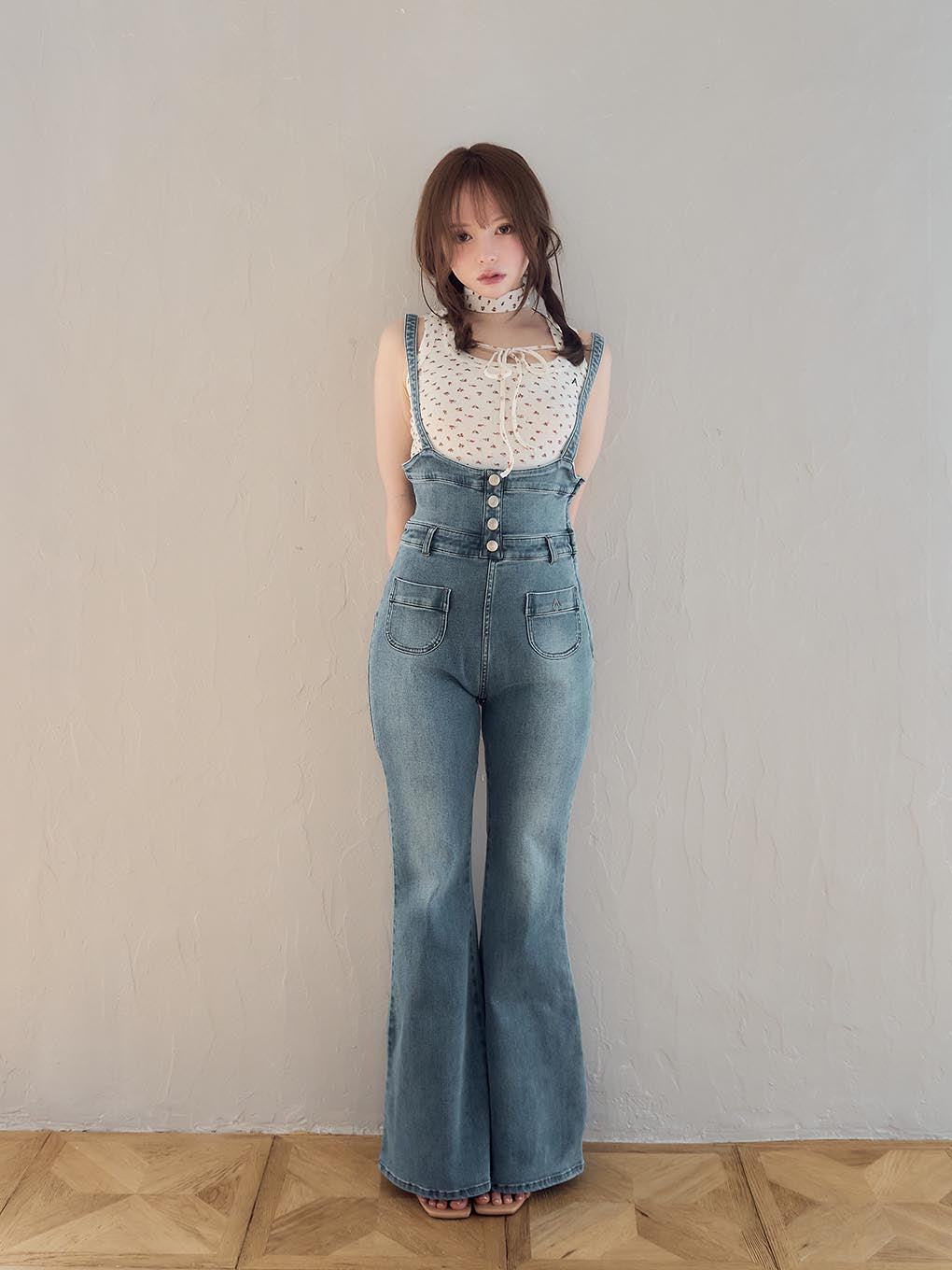 Flower ribbon tops