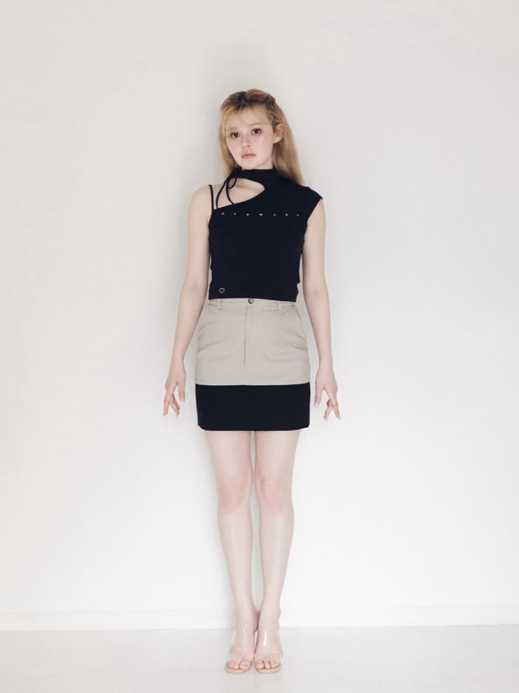 Claire choker tops