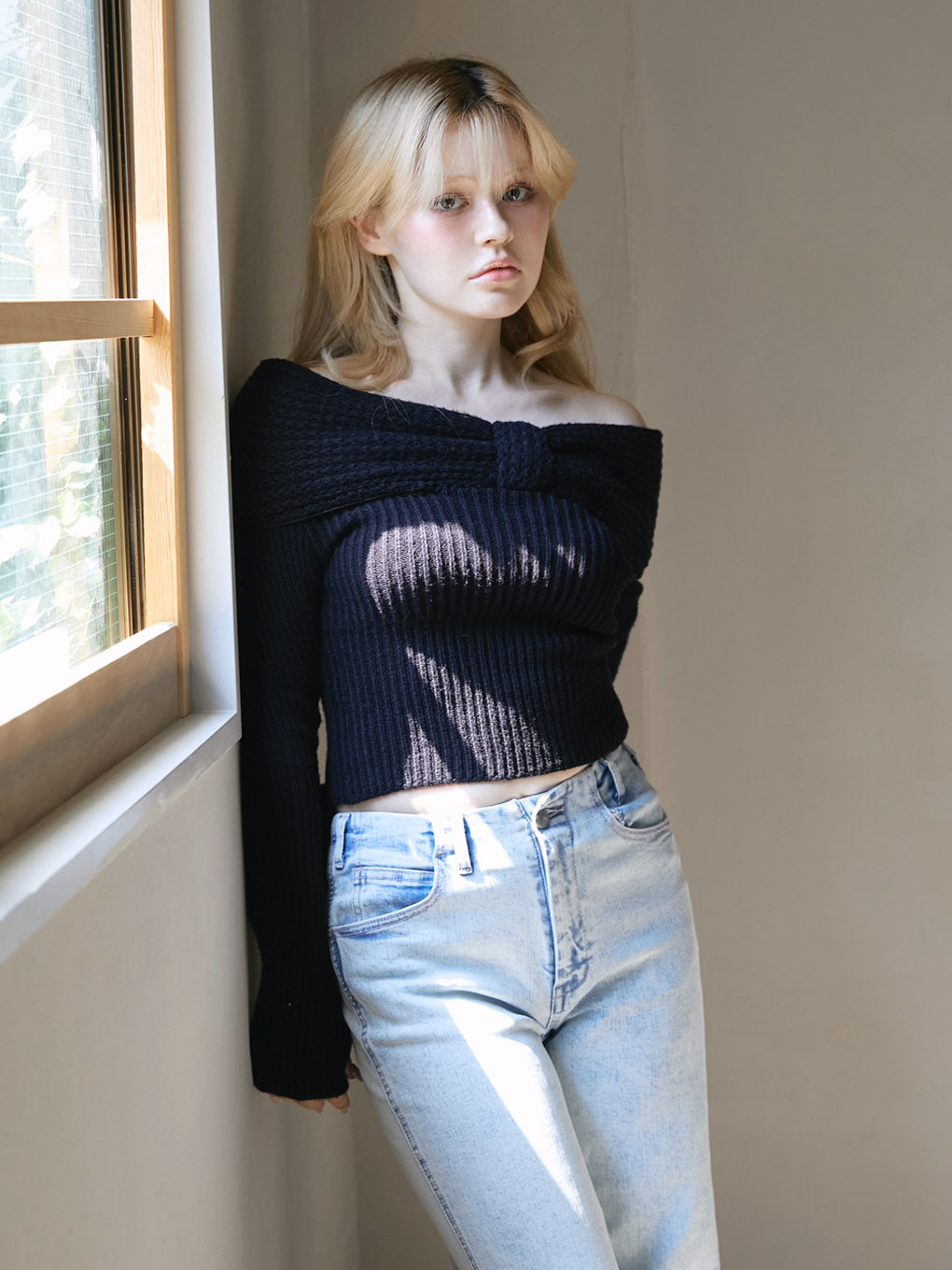 Amanda offshoulder tops