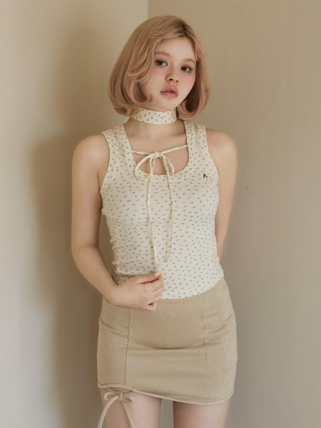 Flower ribbon tops
