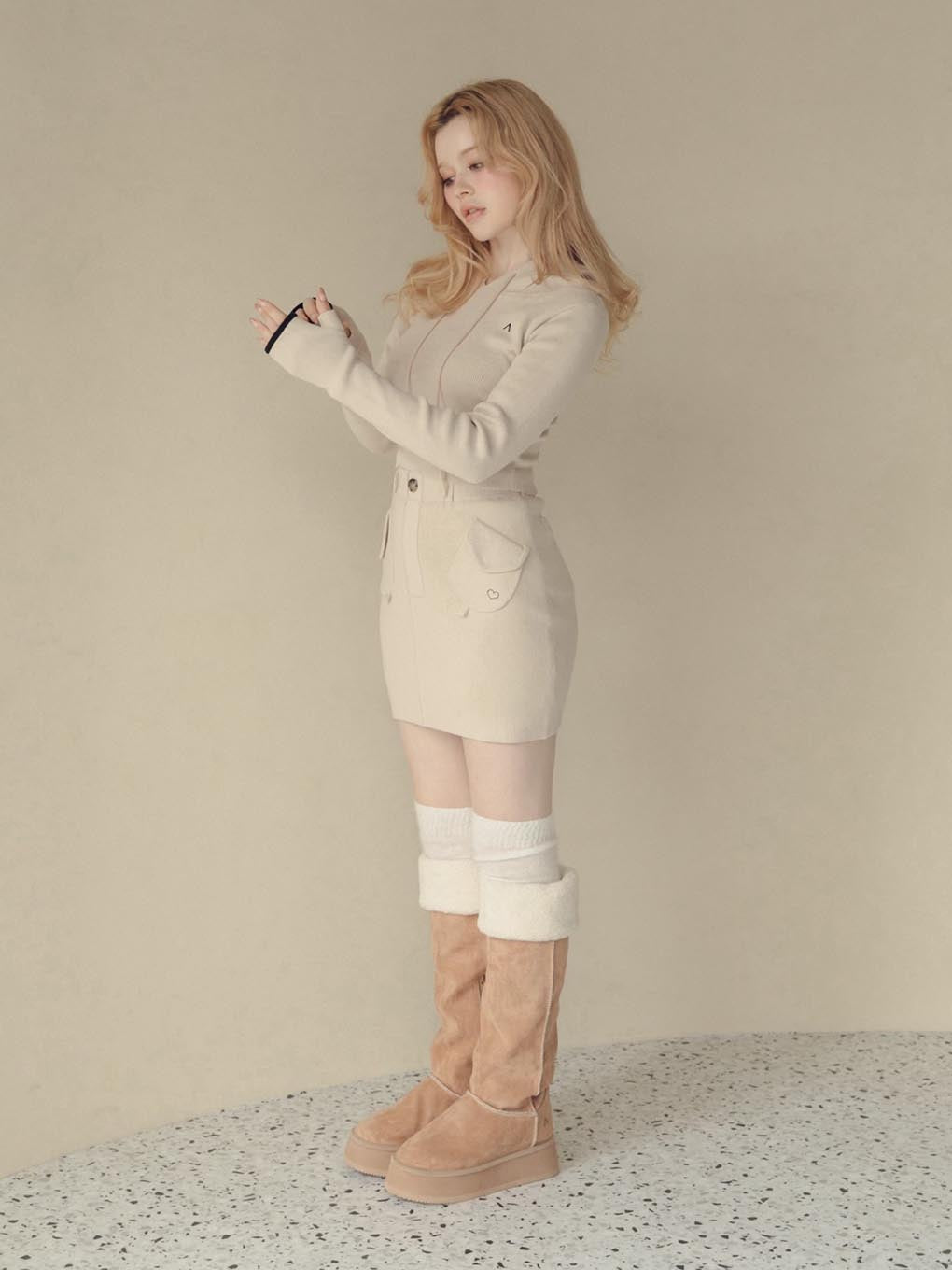 Heart point knit skirt