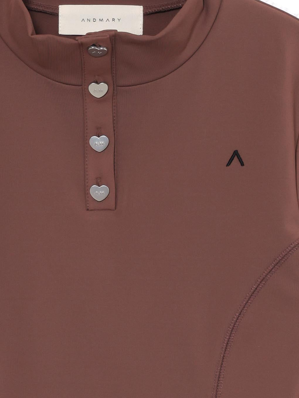 Heart button fit tops