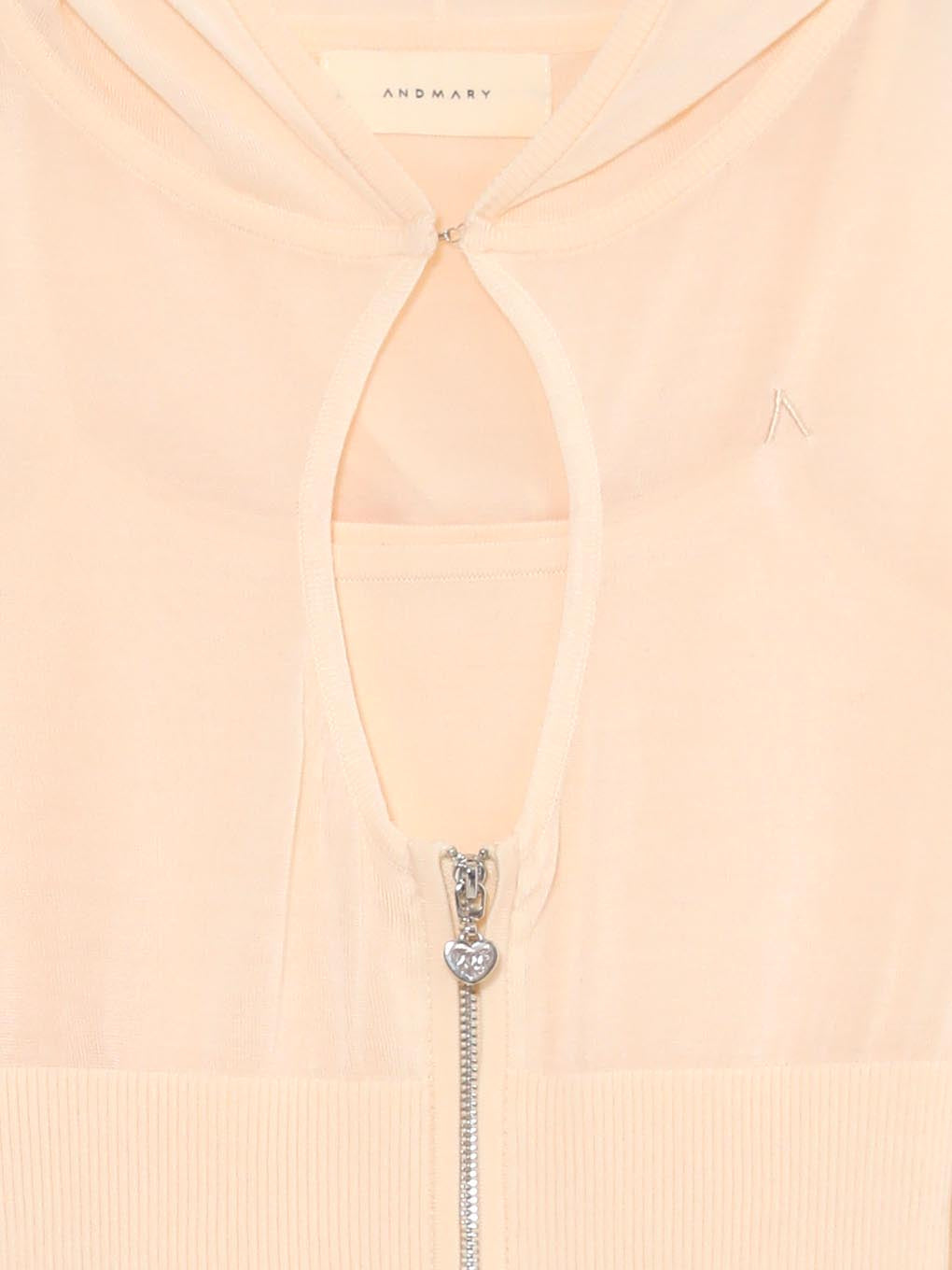 Amanda hood tops