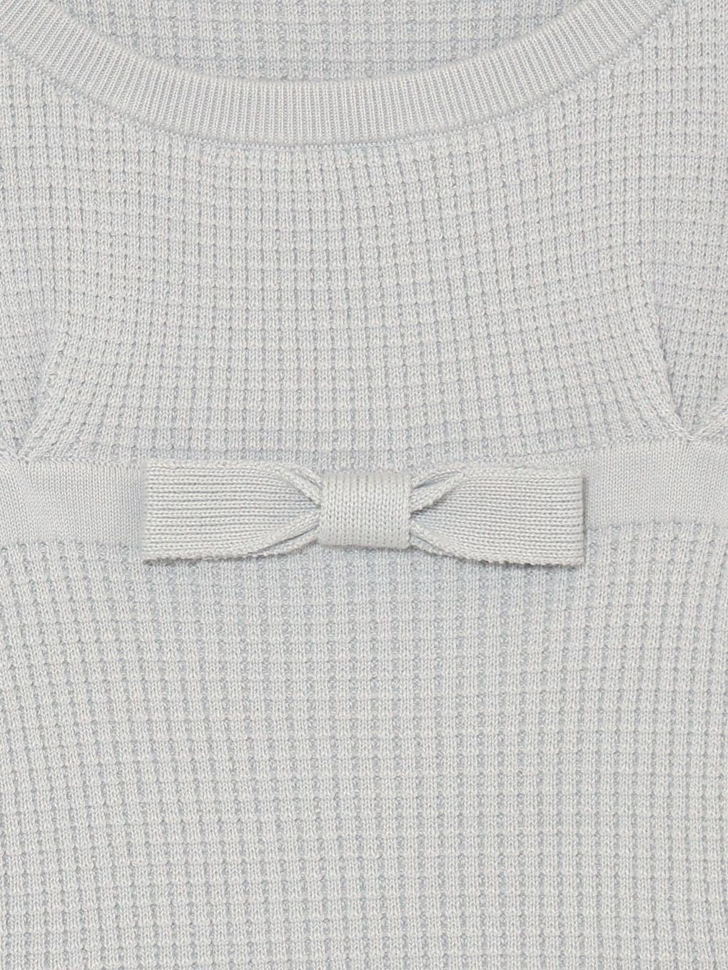 Waffle ribbon tops