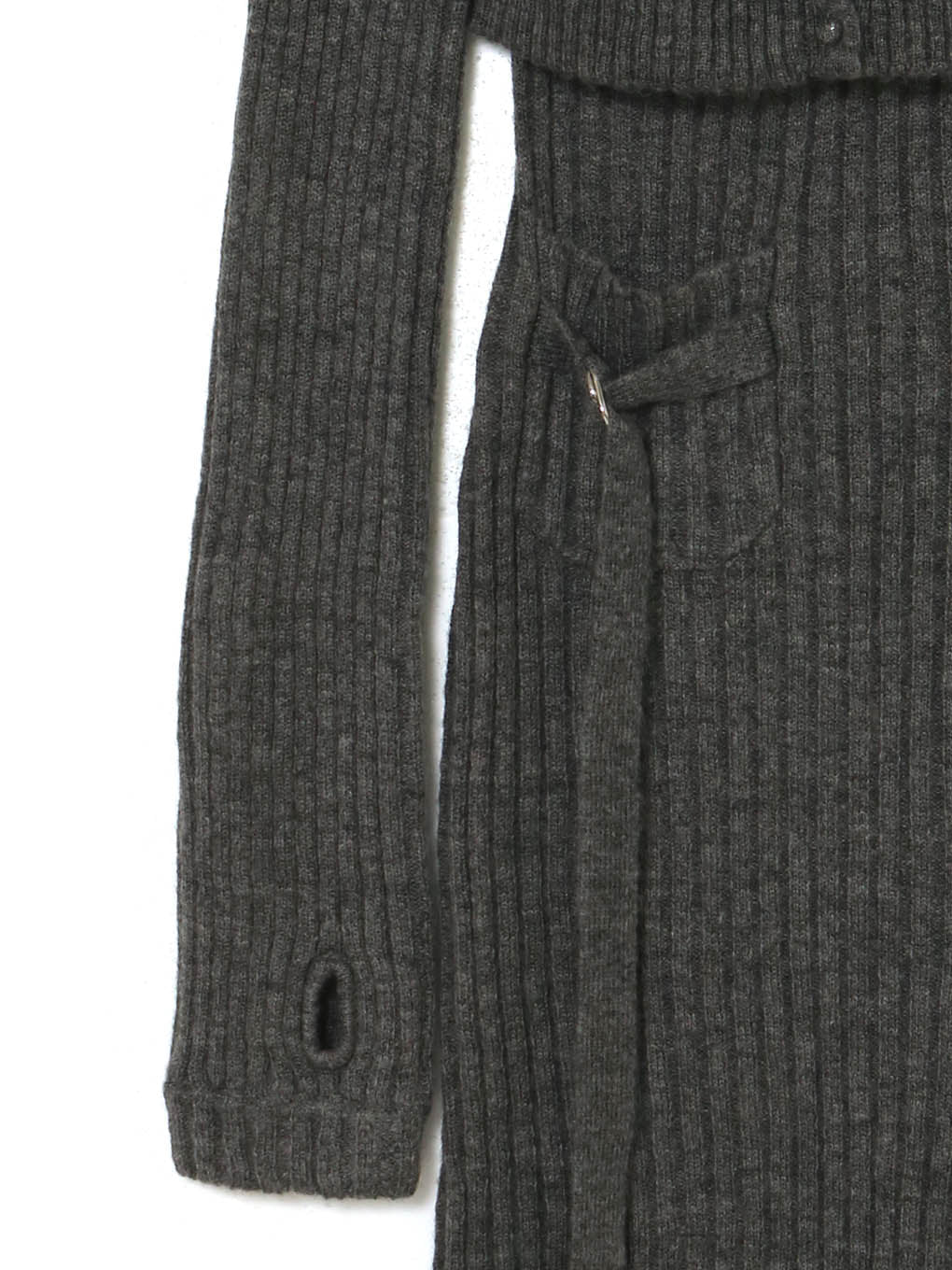 【新品試着のみ】andmary Cameo knit set cardigan替え用のボタンもあります
