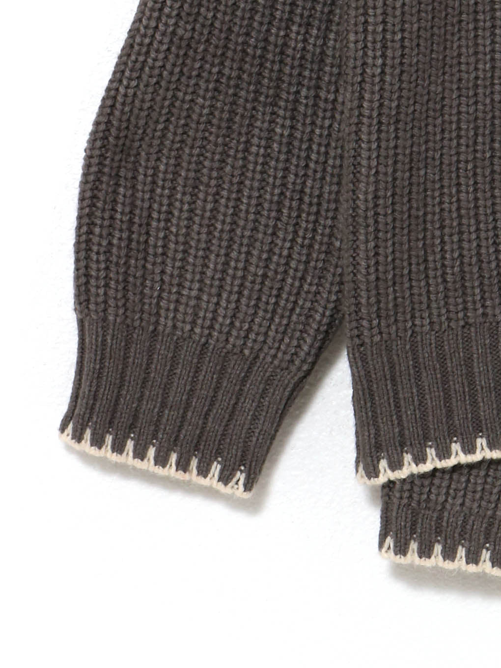 Mary logo loose set up