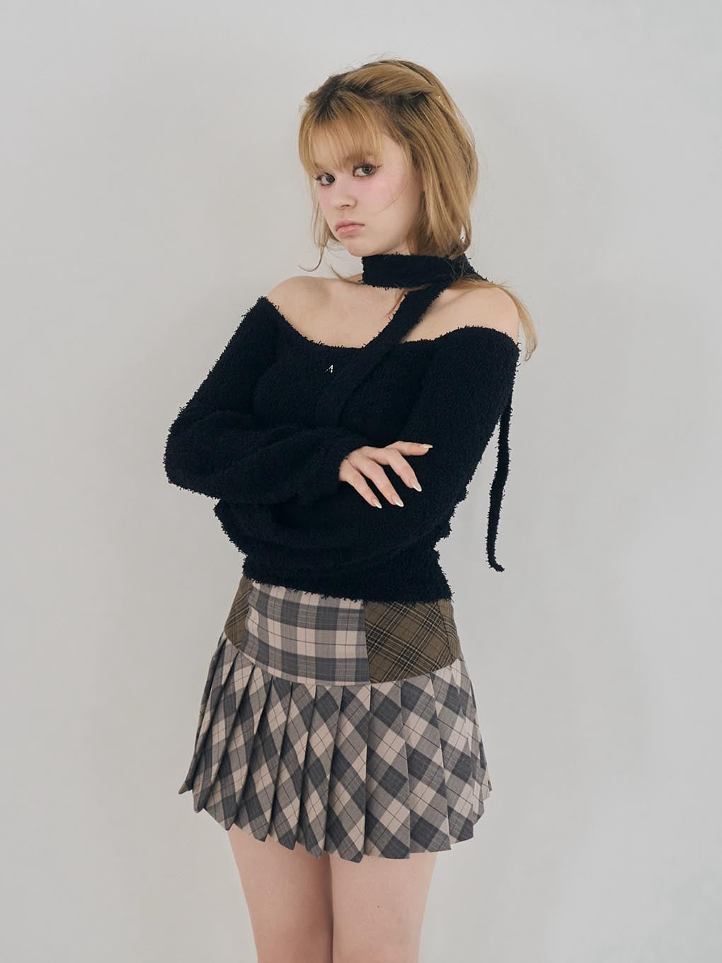 andmary Coco check pleats skirt black