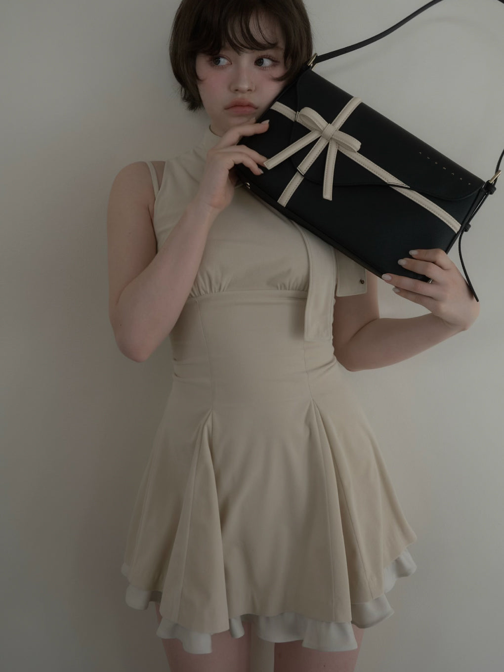 Valentine ribbon leather bag