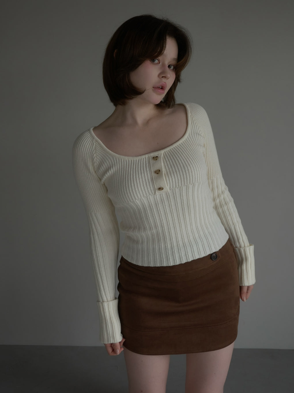 Raka suede belt skirt