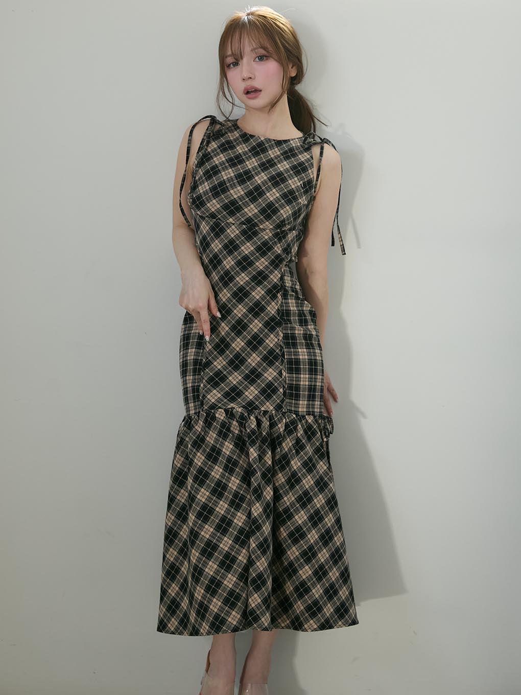 Grenda ribbon long dress