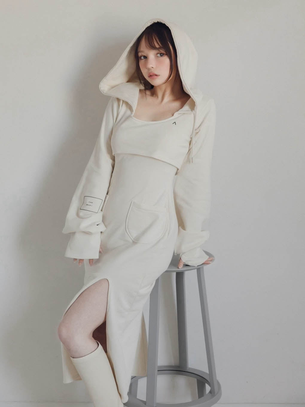 andmary Nora slit dressブラック