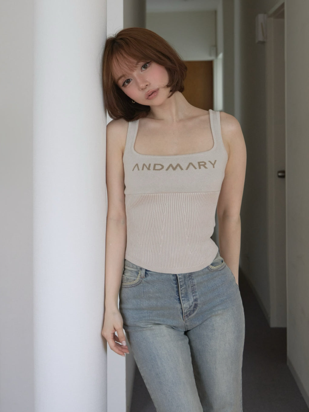 Mary logo tank