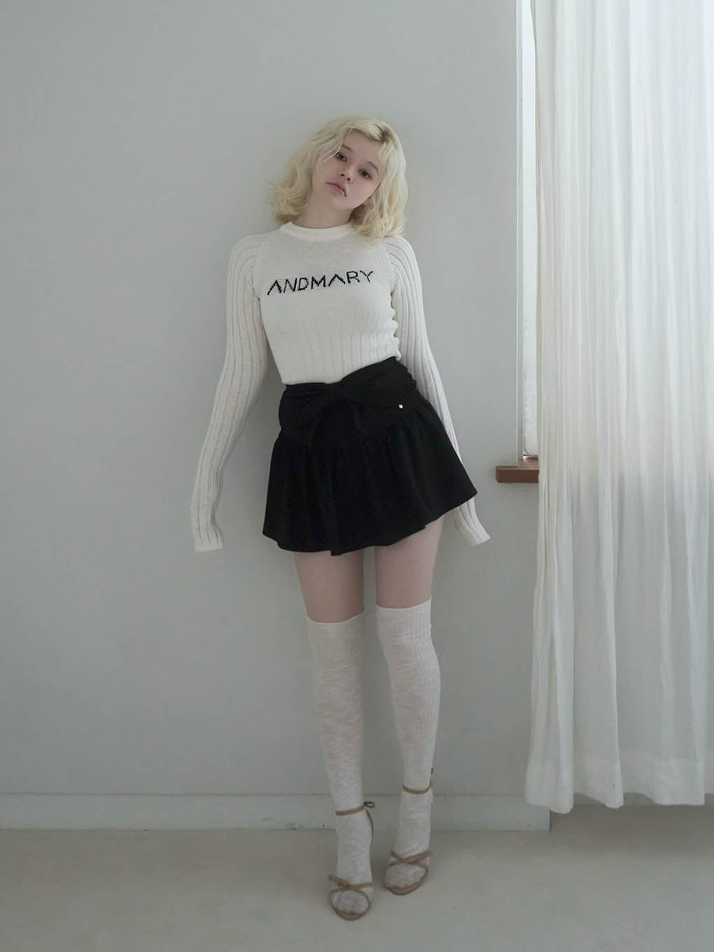 Liz ribbon mini skirt
