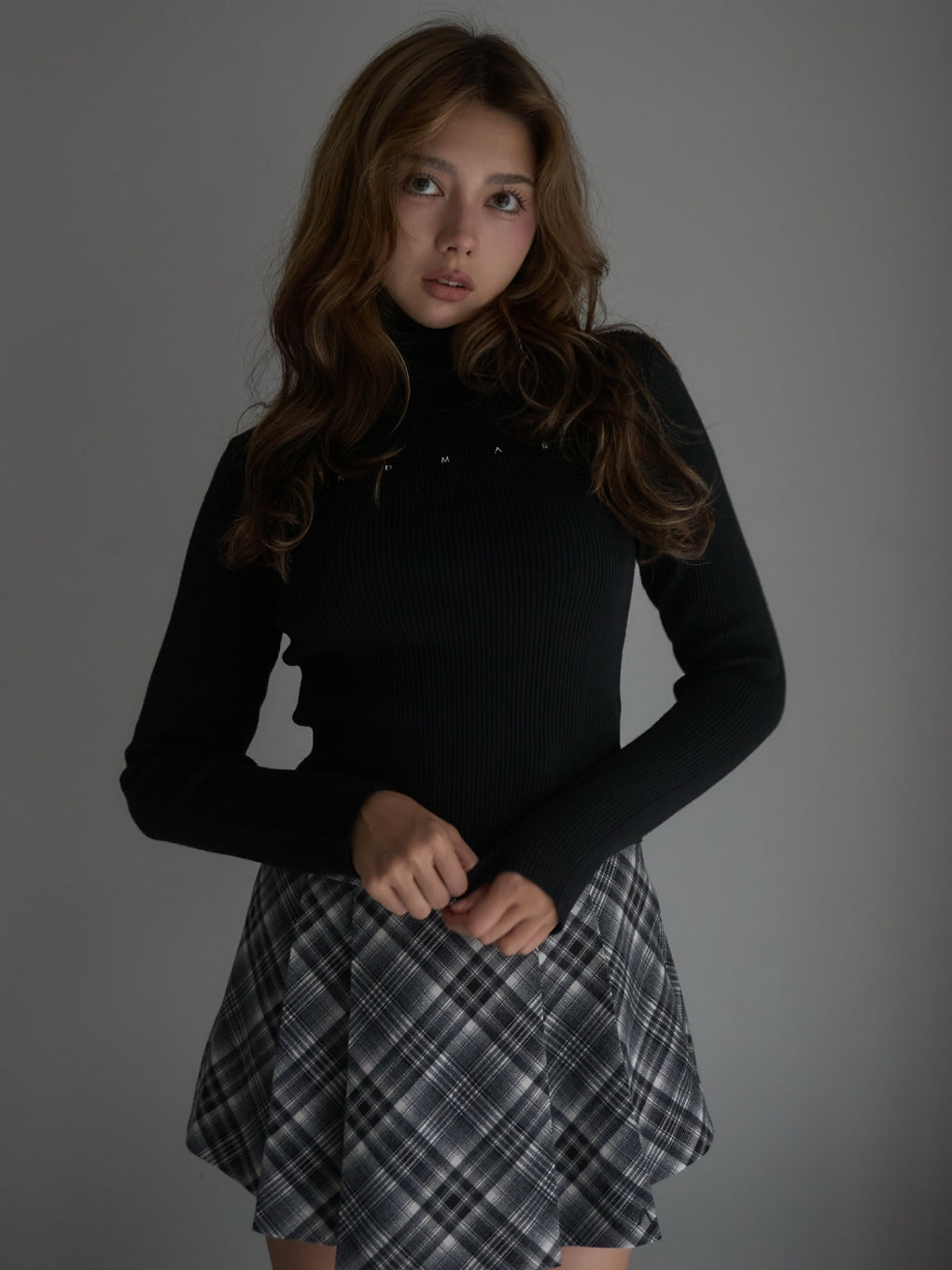 Mary turtle knit tops