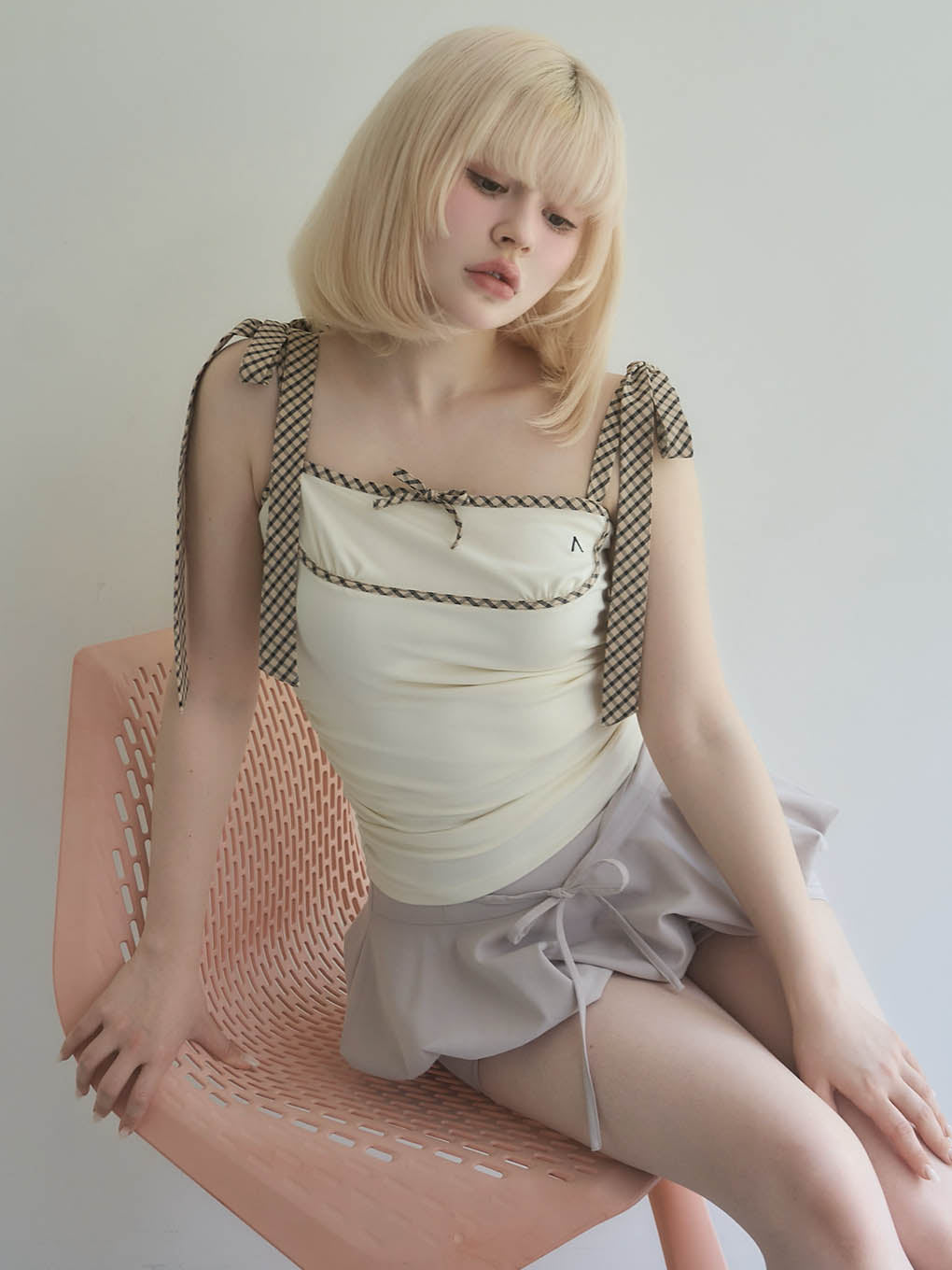 Alice check ribbon tops