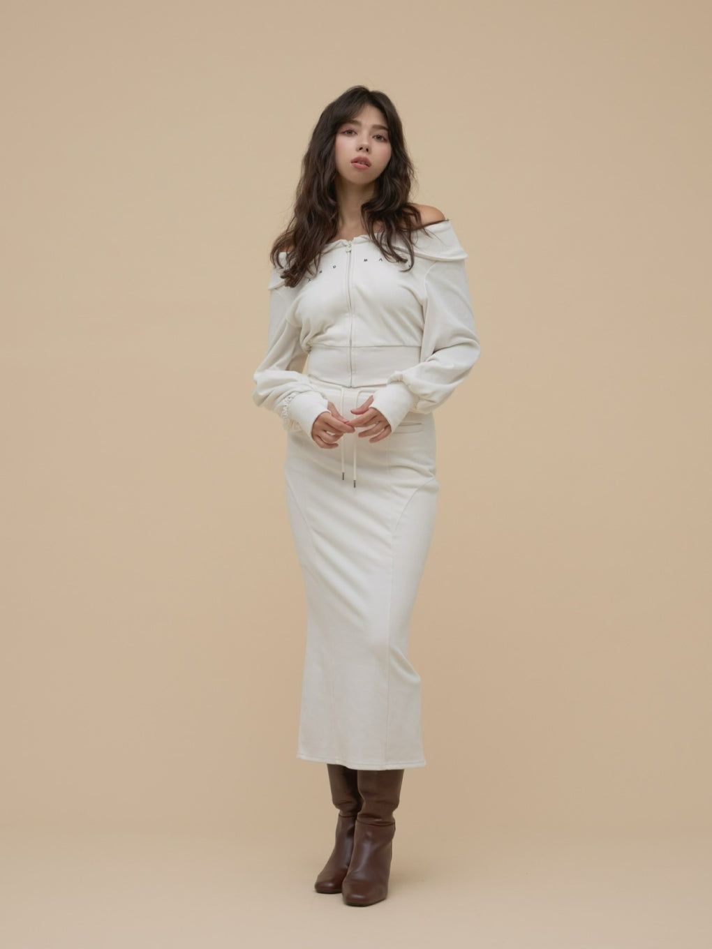 Aletta offshoulder set up