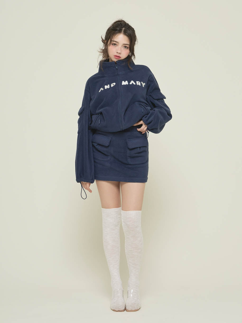Mary logo fleece skirt