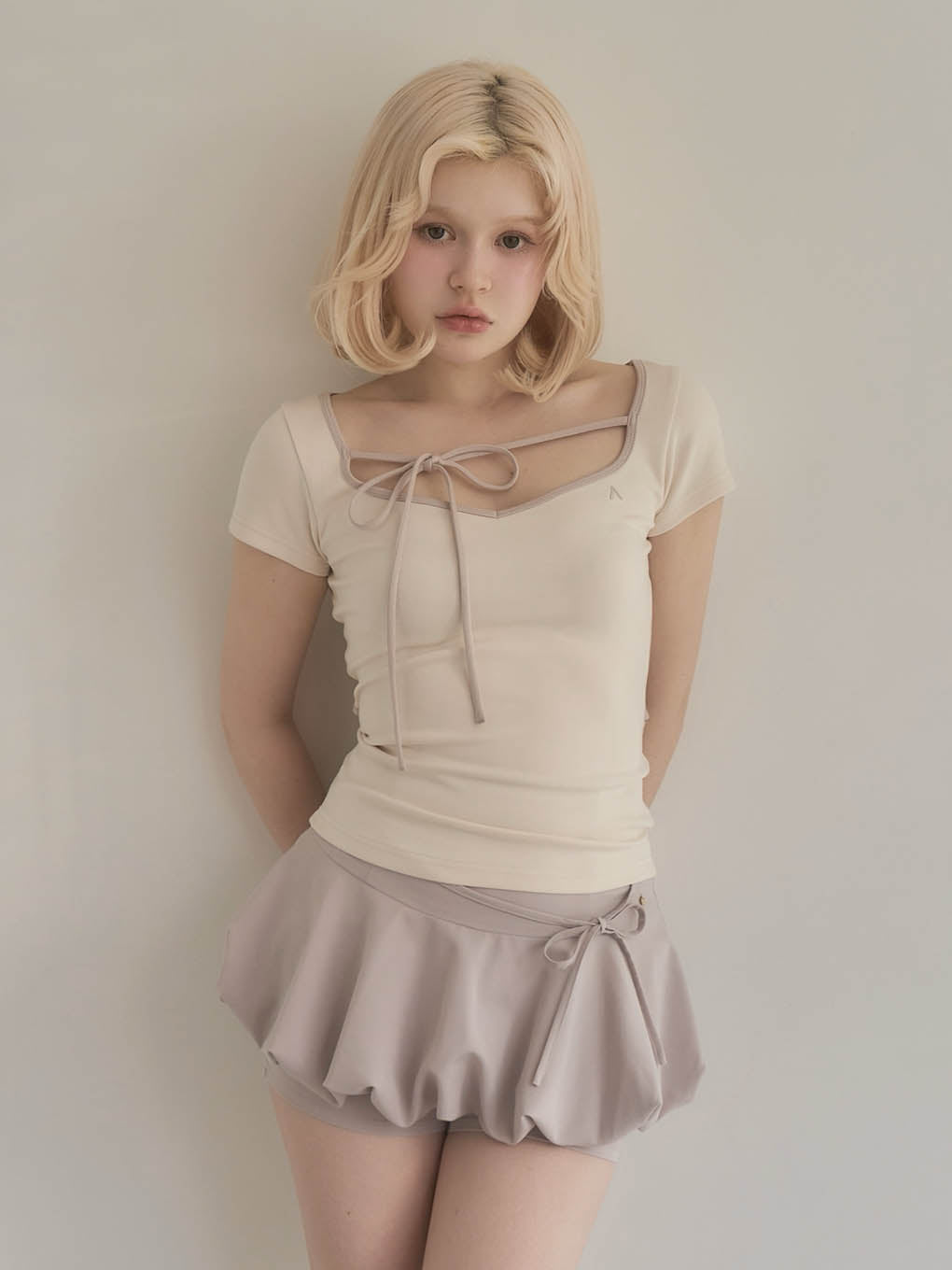 Collie ribbon tops